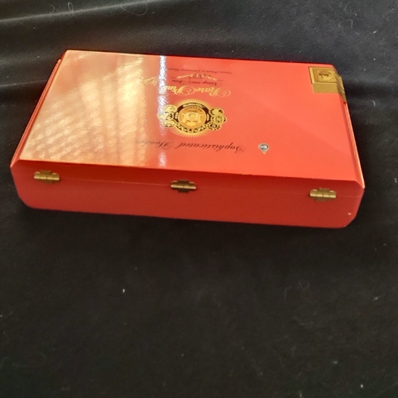 Rare Pink Sophisticated Hooker cigar box - Picture 3 of 9